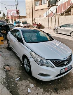 هيونداي أزيرا